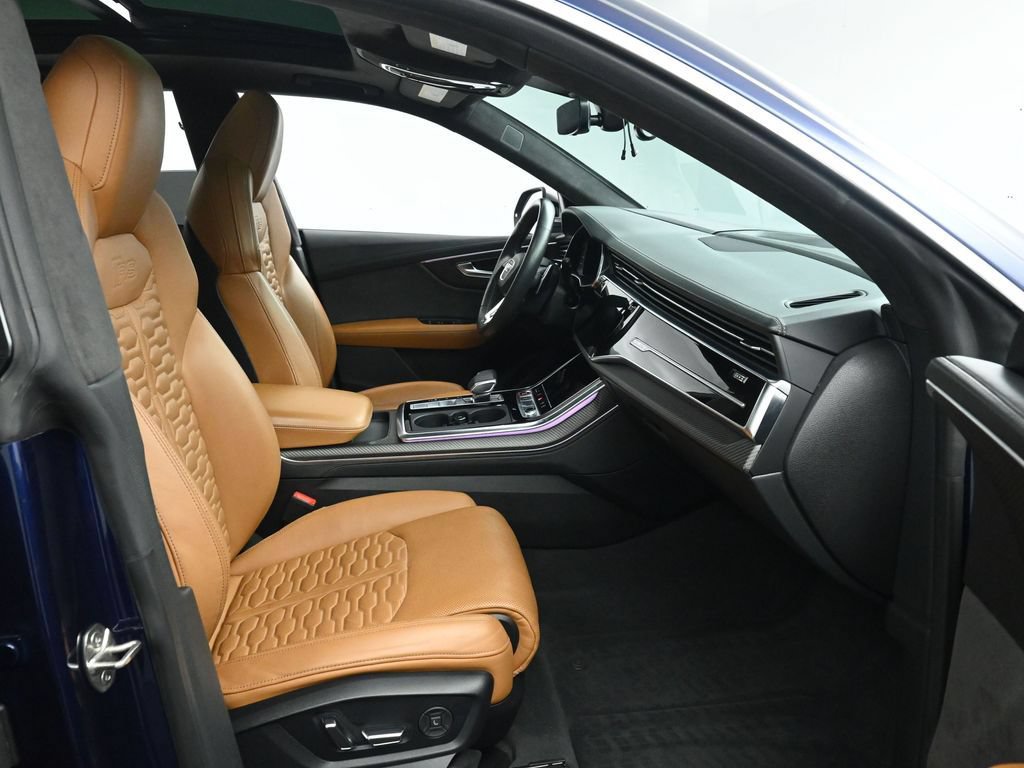 Used 2022 Audi RS Q8 w/ Luxury Package AWD/4WD image 21