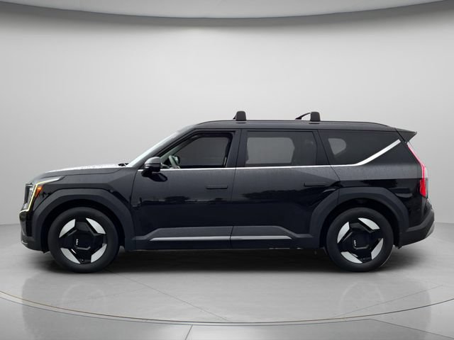 Used 2024 Kia EV9 Wind AWD/4WD image 3