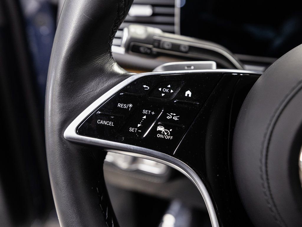 Used 2024 Mercedes-Benz Maybach GLS 600 4MATIC image 11