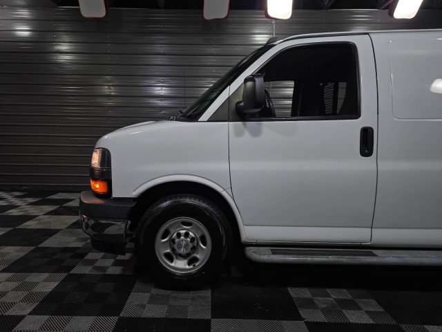 Used 2019 Chevrolet Express 2500 w/ Driver Convenience Package RWD image 31