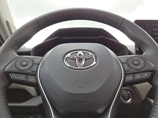 Used 2024 Toyota RAV4 Limited AWD/4WD image 28