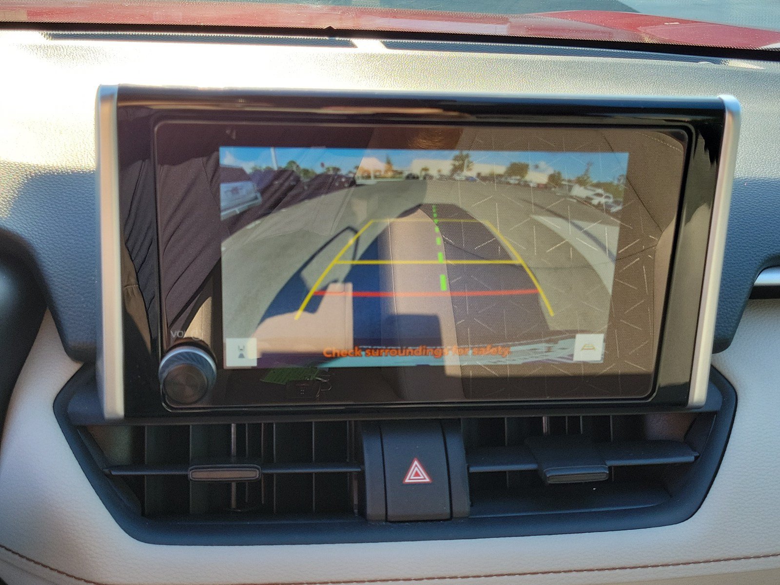 Used 2025 Toyota RAV4 XLE w/ Convenience Package FWD image 24