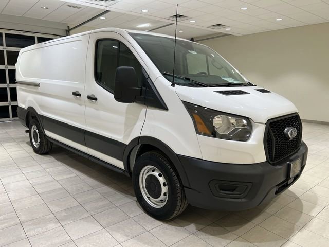 Used 2024 Ford Transit 150 Low Roof RWD image 7