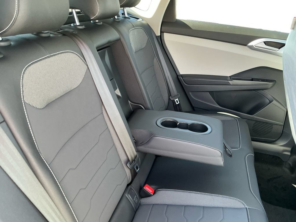New 2026 Volkswagen Taos SE AWD/4WD image 20