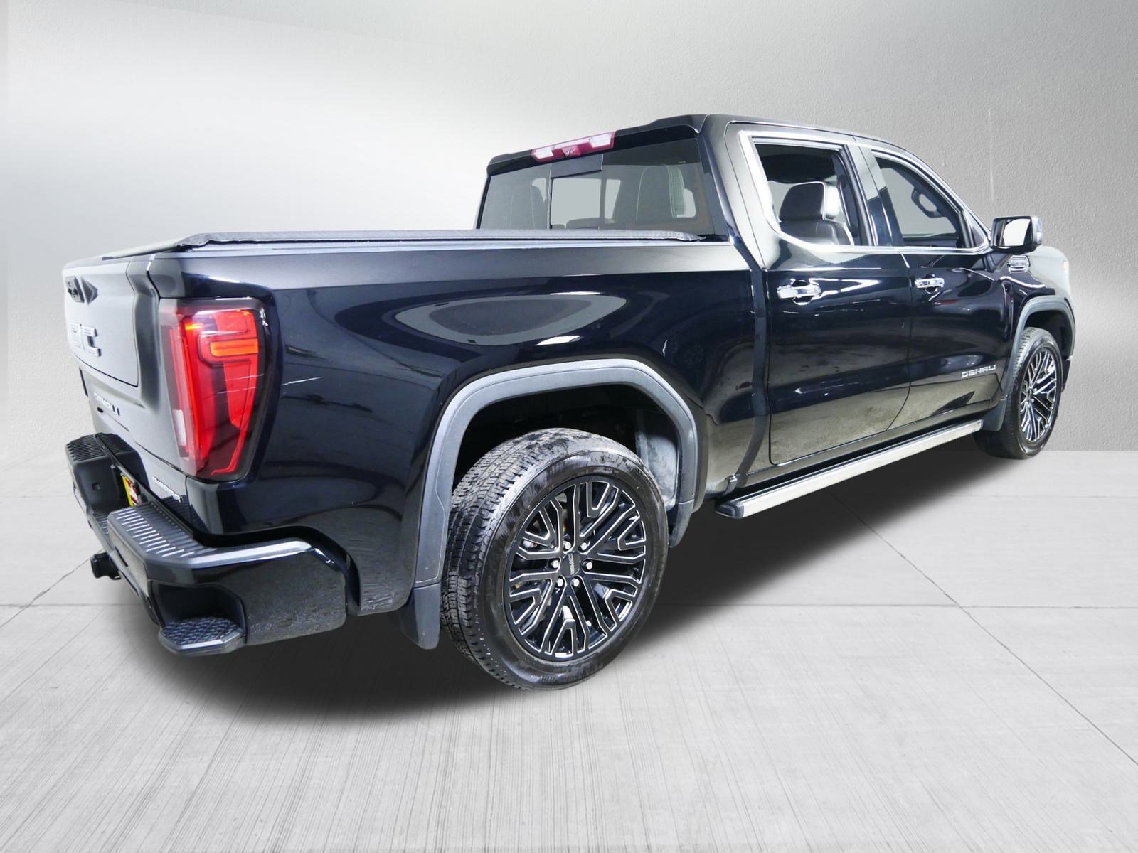 Used 2022 GMC Sierra 1500 Denali Ultimate image 7