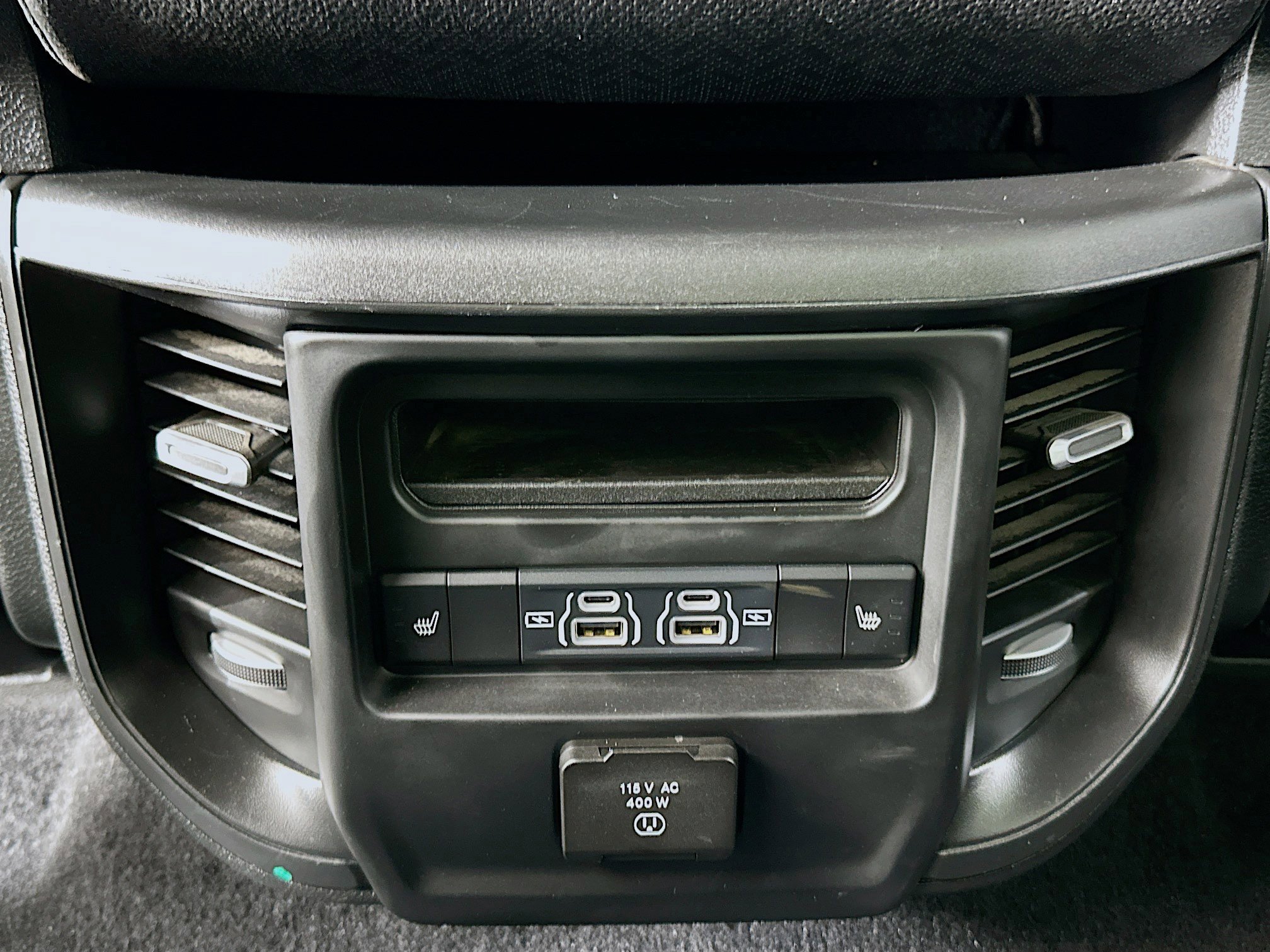 Used 2025 RAM 1500 Laramie image 27