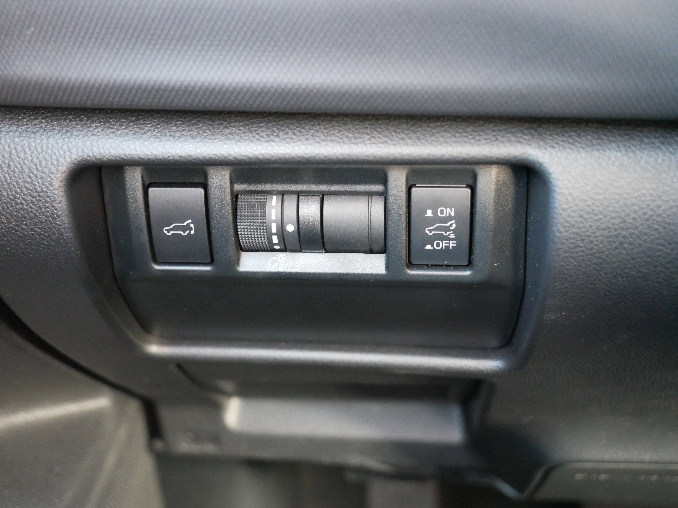 Used 2025 Subaru Forester Premium image 26