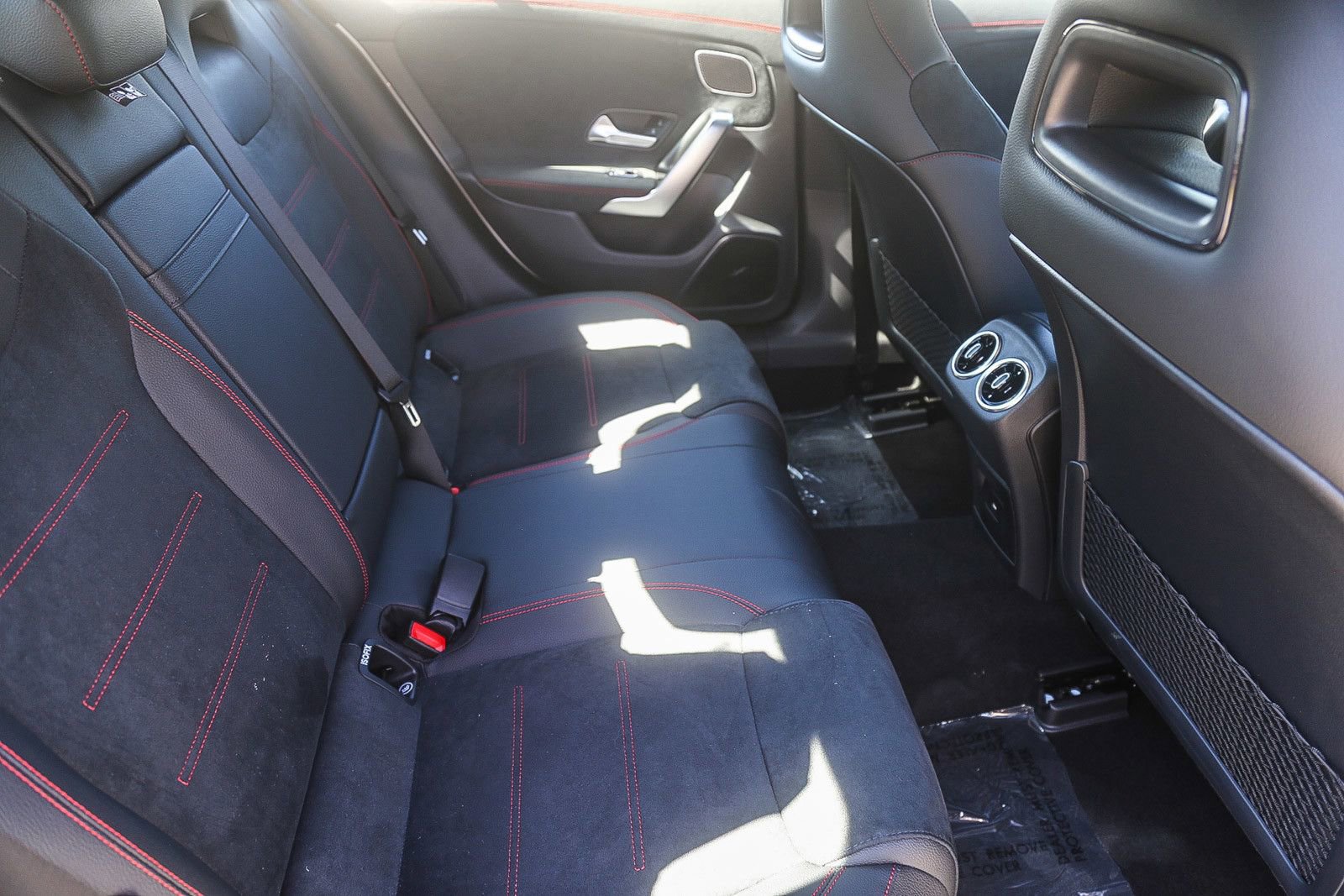 New 2025 Mercedes-Benz CLA 250 4MATIC image 16