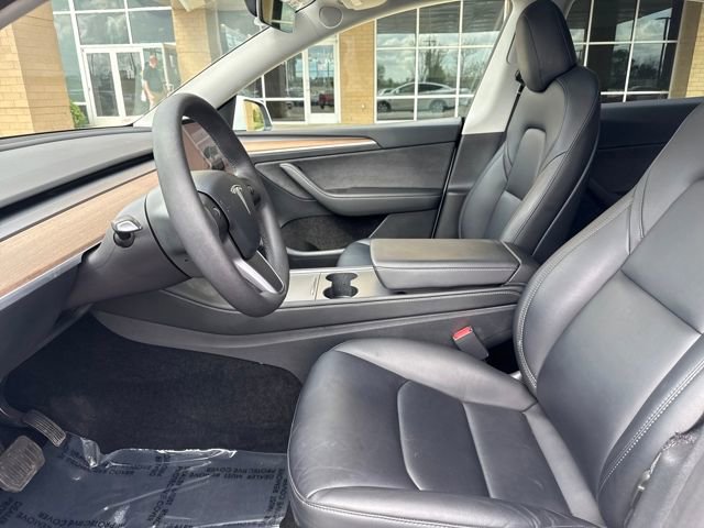 Used 2023 Tesla Model Y Long Range image 8