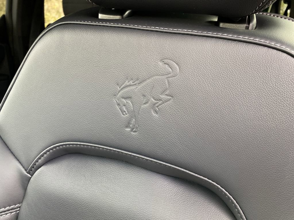 New 2025 Ford Bronco Outer Banks w/ Sasquatch Package image 12