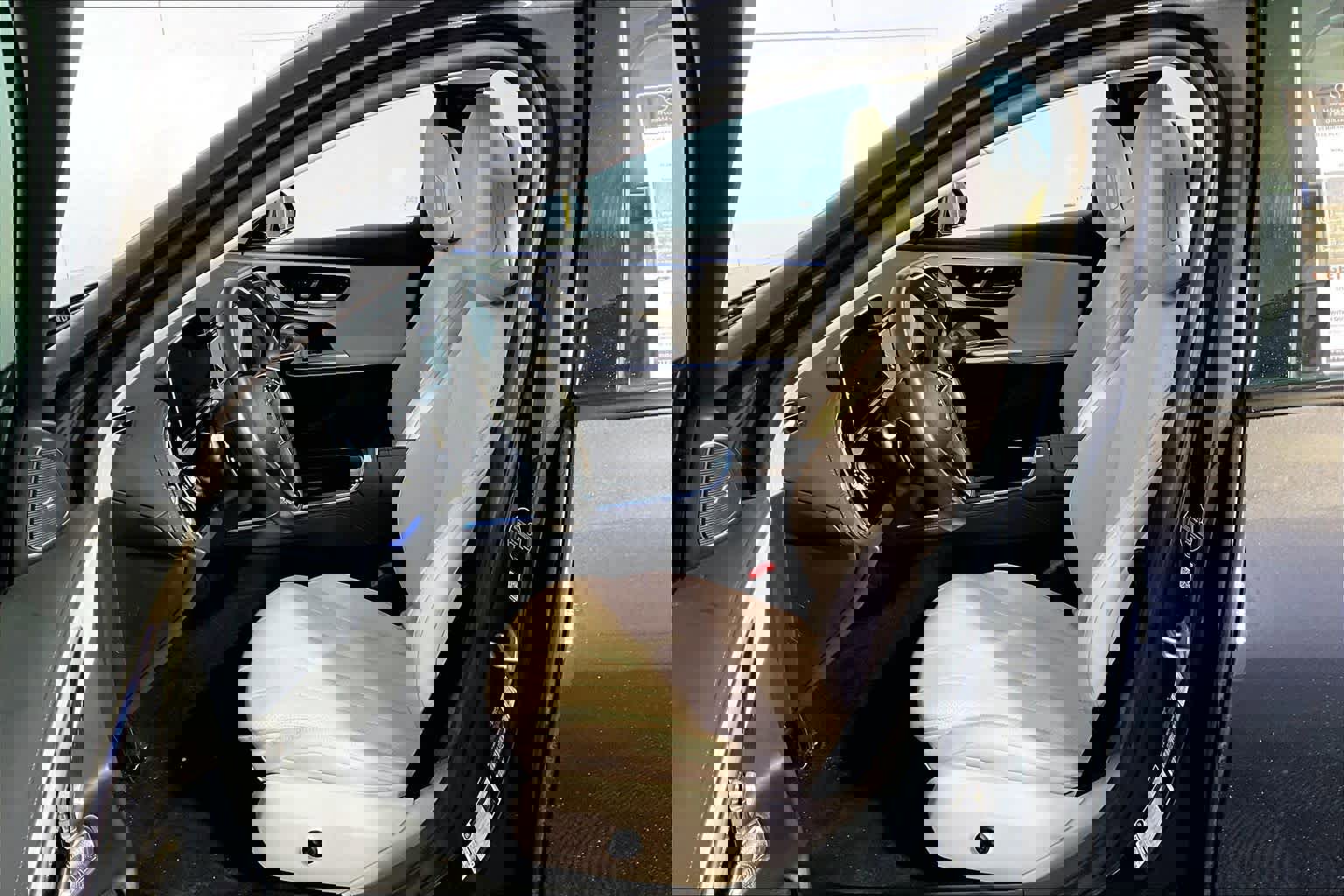 Certified 2024 Mercedes-Benz E 350 4MATIC Sedan image 9