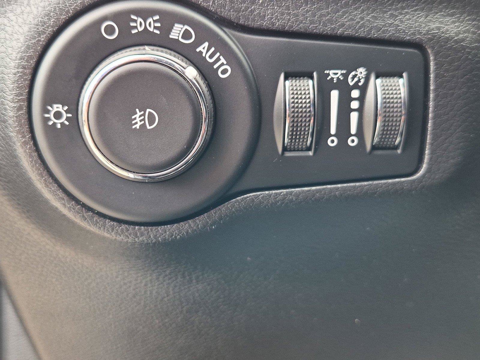 Used 2020 Jeep Compass Trailhawk AWD/4WD image 22