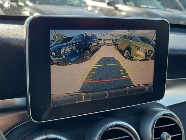 Used 2017 Mercedes-Benz GLC 300 4MATIC image 32