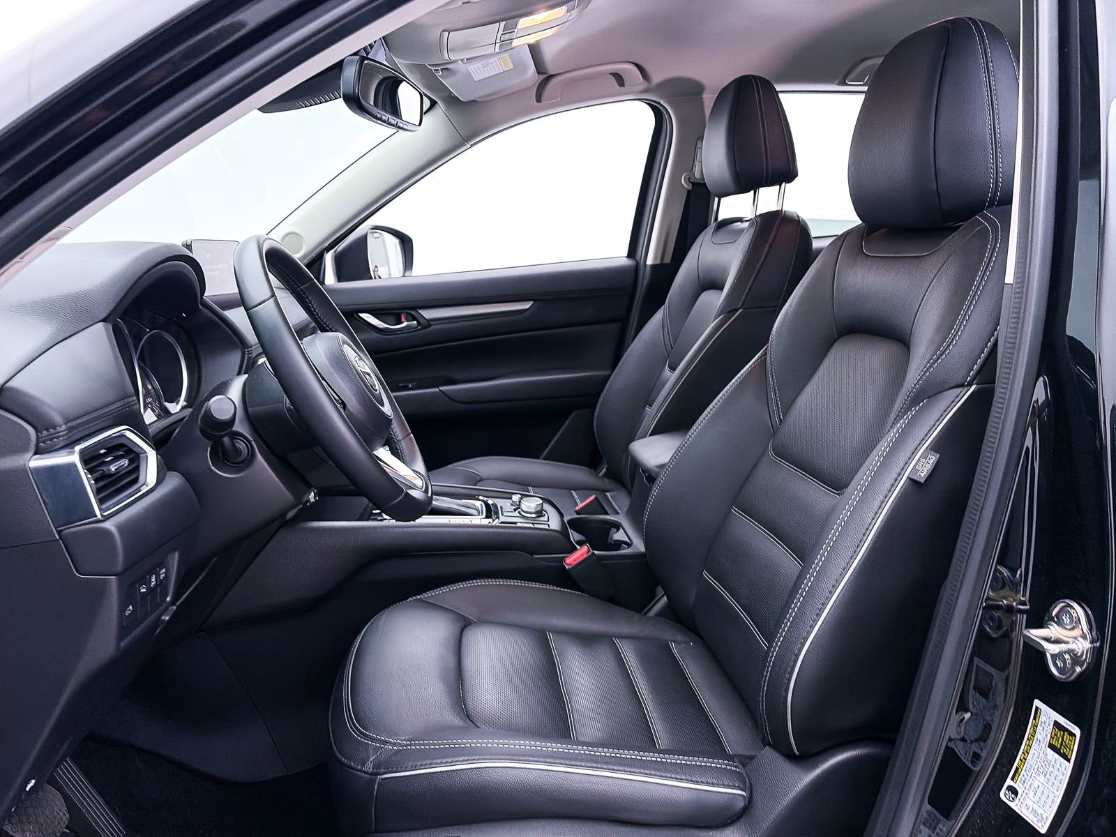 Used 2025 MAZDA CX-5 AWD 2.5 S w/ Preferred Package image 18