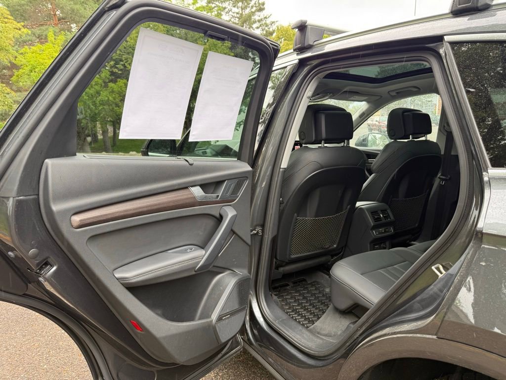 Used 2021 Audi Q5 e Prestige w/ Prestige Package image 13