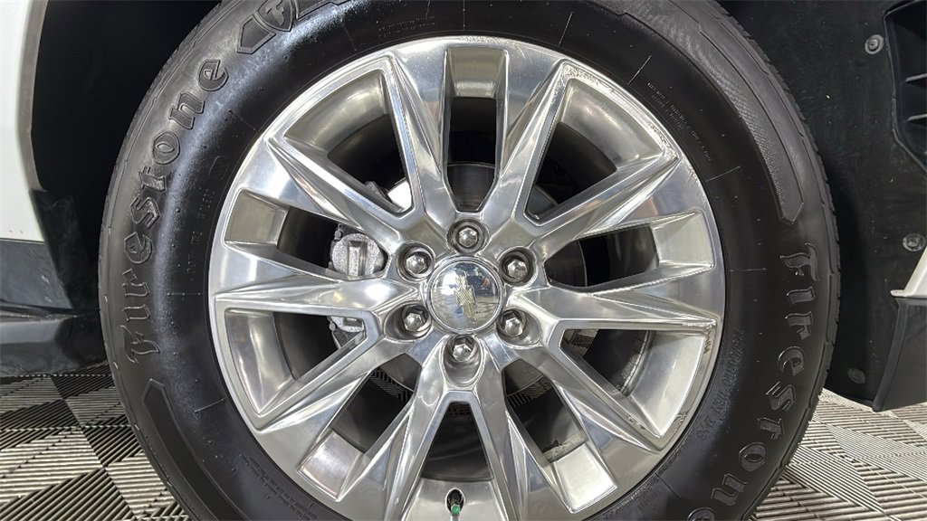 Used 2021 Chevrolet Suburban Premier image 37