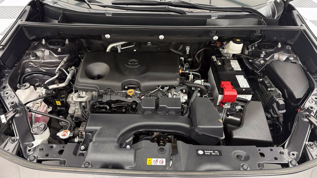 Used 2024 Toyota RAV4 XLE FWD image 10
