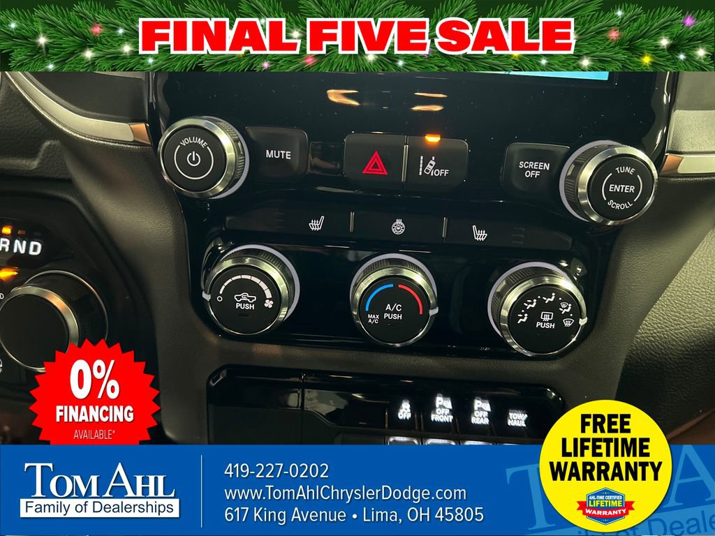 New 2026 RAM 1500 4x4 Crew Cab image 17