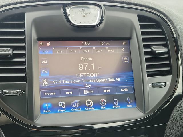 Used 2014 Chrysler 300 S image 21