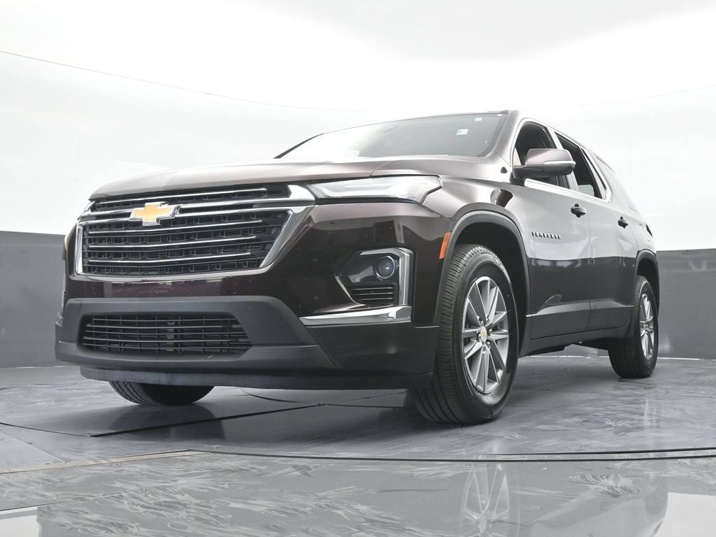 Used 2022 Chevrolet Traverse LT w/ LPO, Floor Liner Package FWD image 60