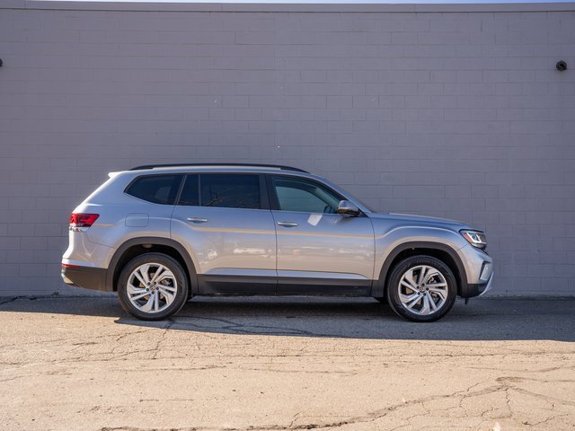 Certified 2022 Volkswagen Atlas SE image 8