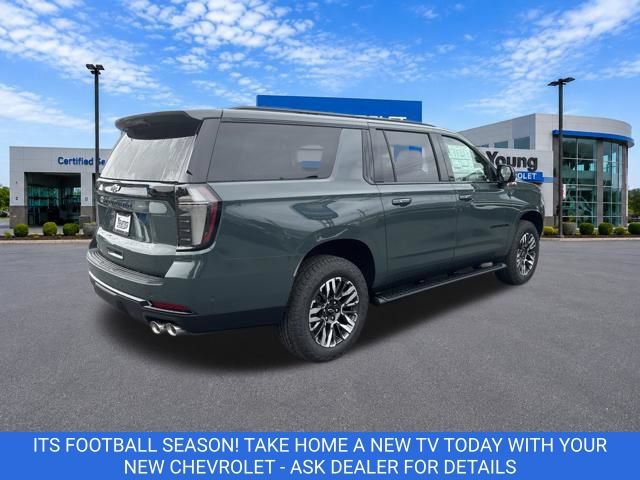 New 2026 Chevrolet Suburban Z71 w/ Comfort Package AWD/4WD image 7