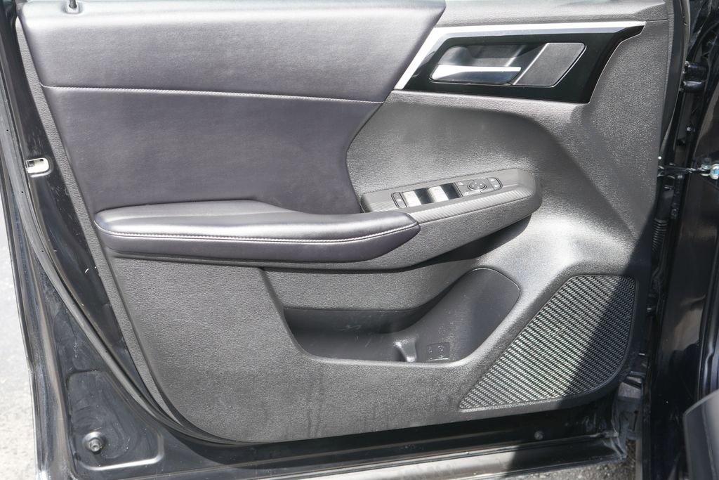 Used 2022 Mitsubishi Outlander SE AWD/4WD image 10