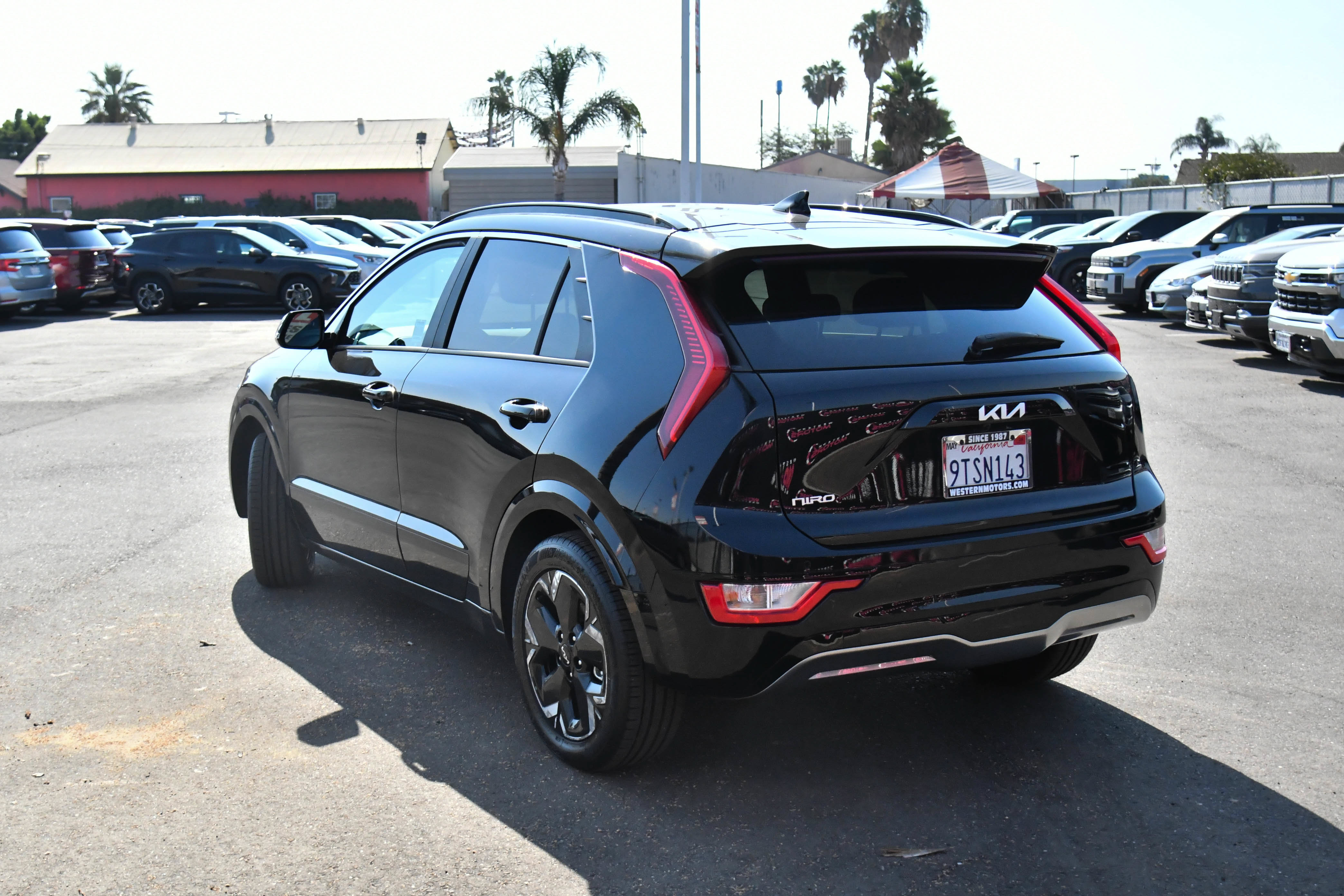 Used 2025 Kia Niro Wind FWD image 6