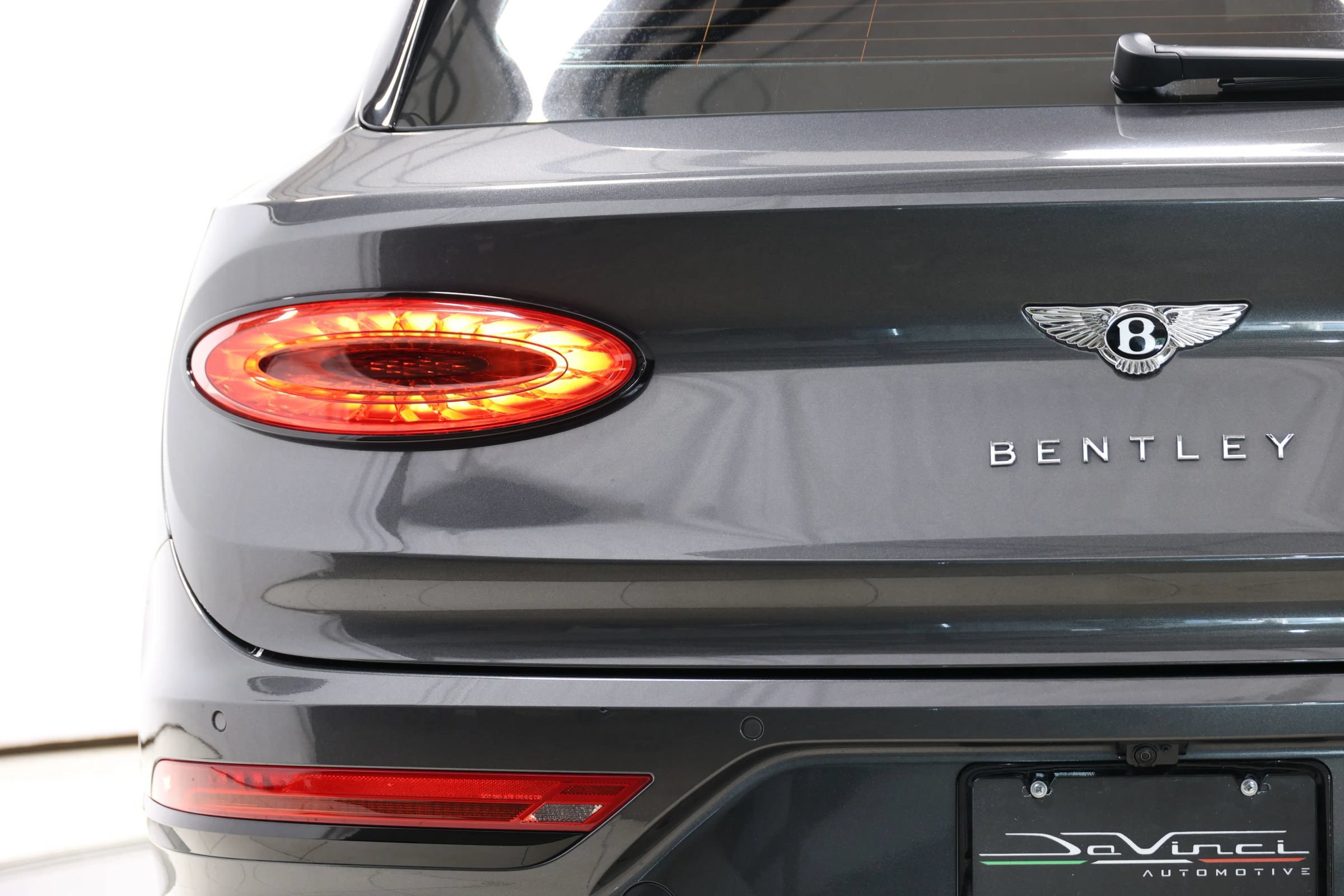 Used 2023 Bentley Bentayga Extended Wheelbase AWD/4WD image 88