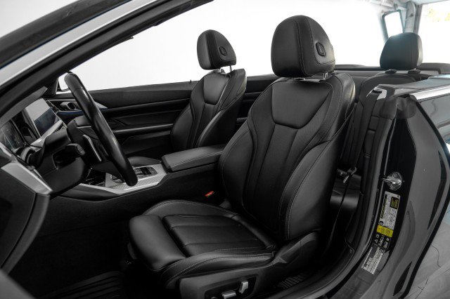 Used 2023 BMW 430i xDrive Convertible w/ Convenience Package image 24