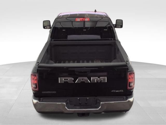 Used 2025 RAM 2500 Big Horn AWD/4WD image 4