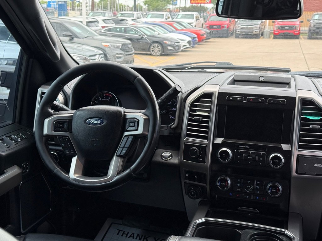 Used 2021 Ford F450 Platinum w/ FX4 Off-Road Package image 17