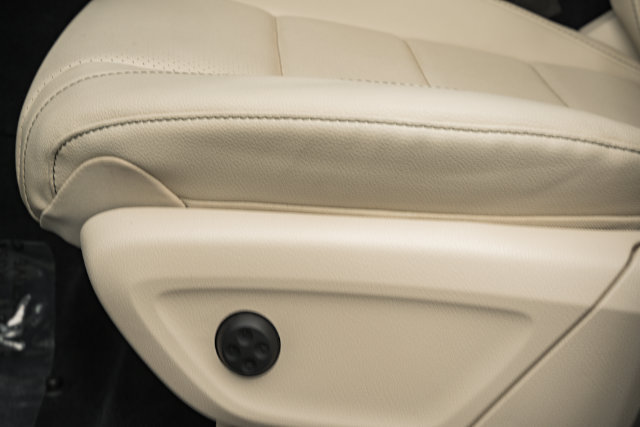 Certified 2024 Mercedes-Benz GLE 450 4MATIC image 35