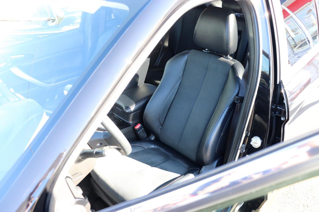 Used 2025 Mitsubishi Eclipse Cross SE image 10