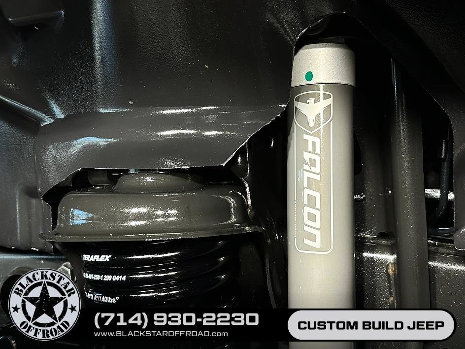 Used 2025 Jeep Gladiator Sport AWD/4WD image 27