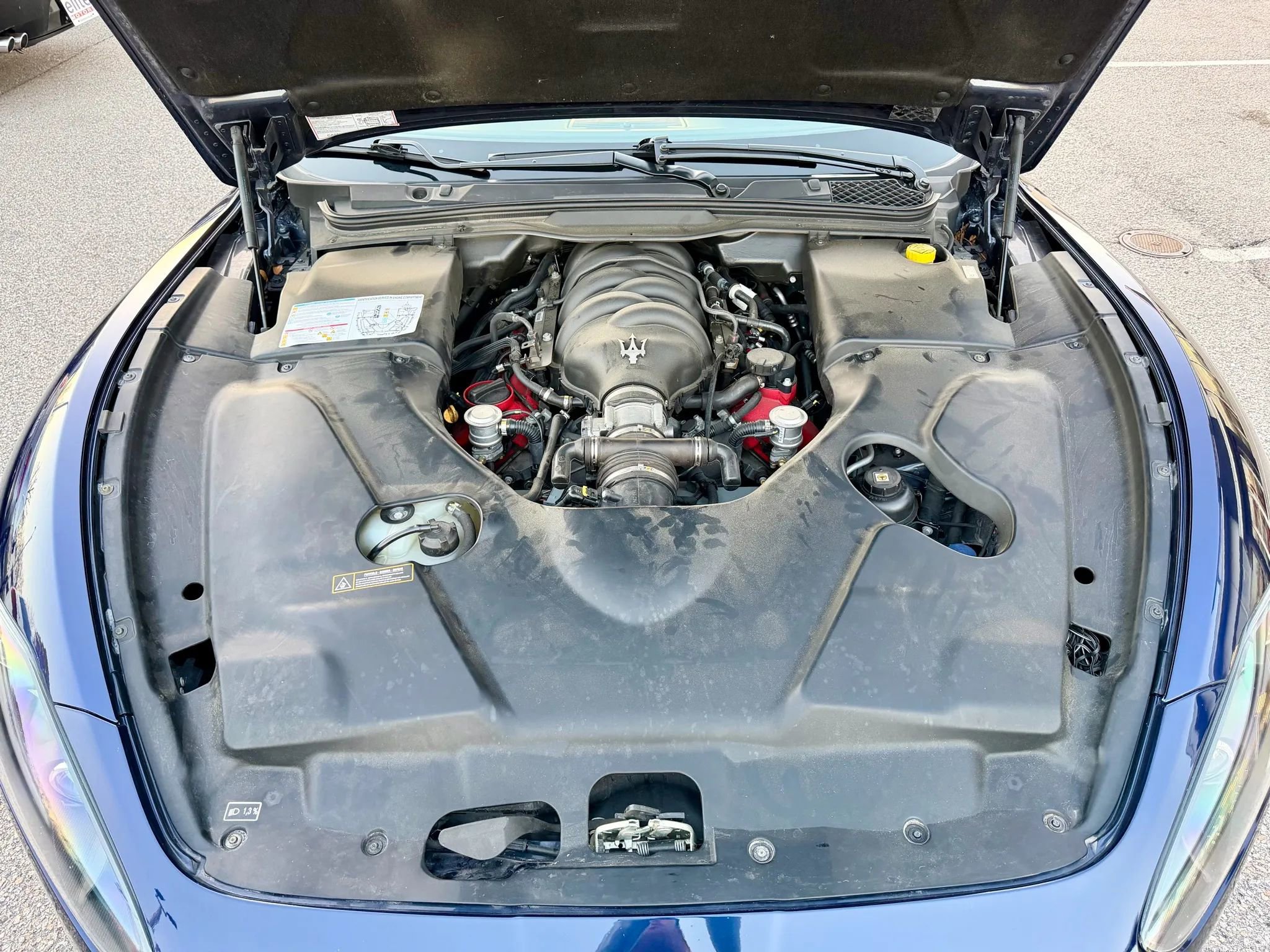 Used 2012 Maserati GranTurismo S image 12