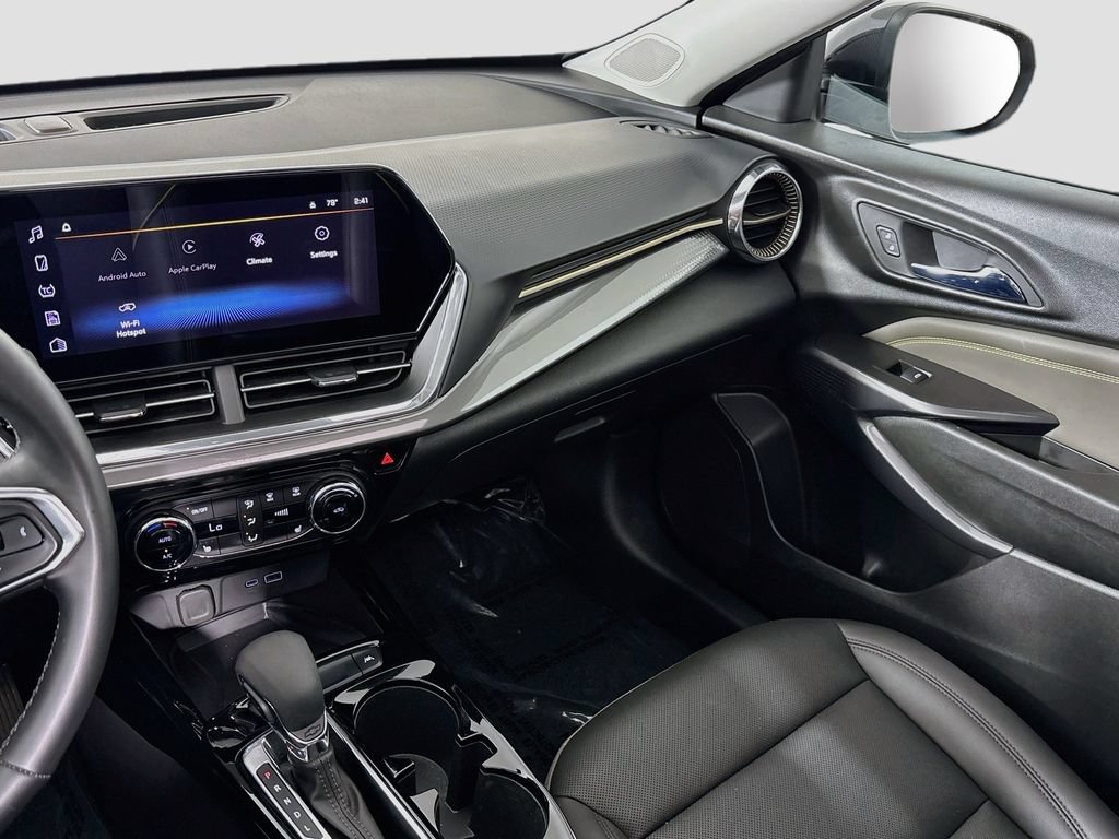 Certified 2024 Chevrolet Trax ACTIV w/ Sunroof Package FWD image 26