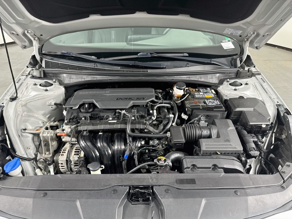 Used 2023 Hyundai Elantra SEL w/ Convenience Package FWD image 31