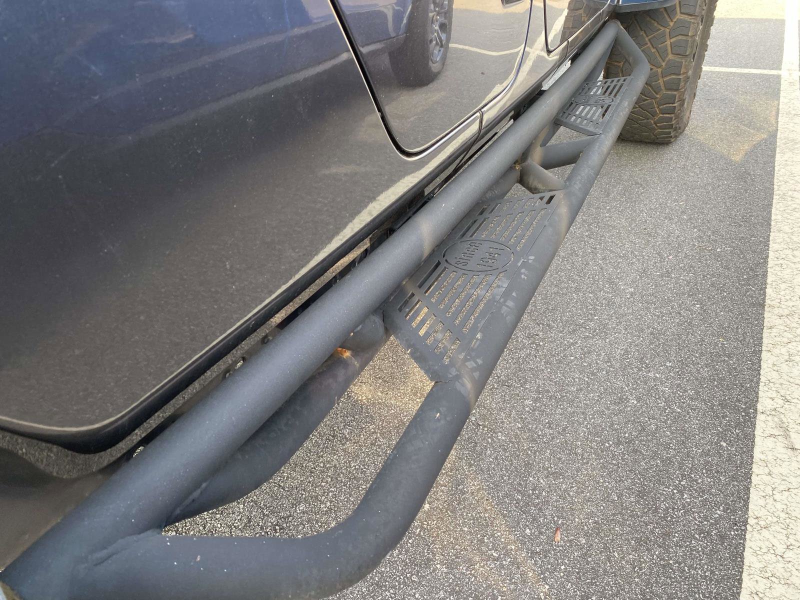 Used 2021 Jeep Gladiator Overland image 9