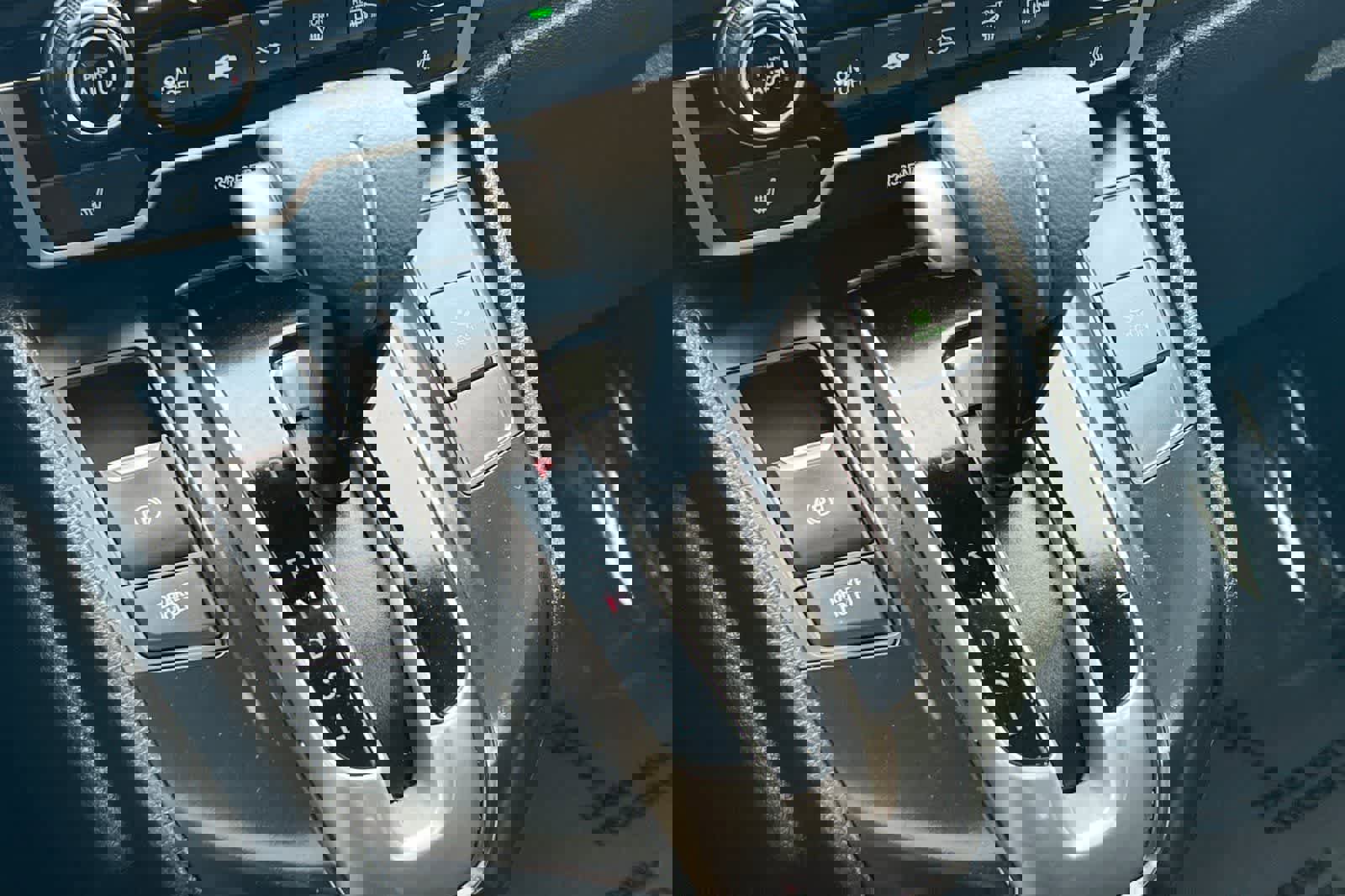 Used 2018 Honda CR-V EX image 26