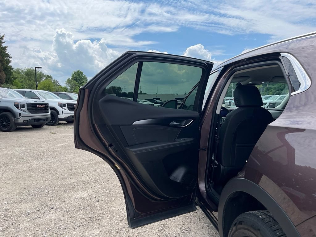 Used 2024 Buick Envision Preferred AWD/4WD image 28