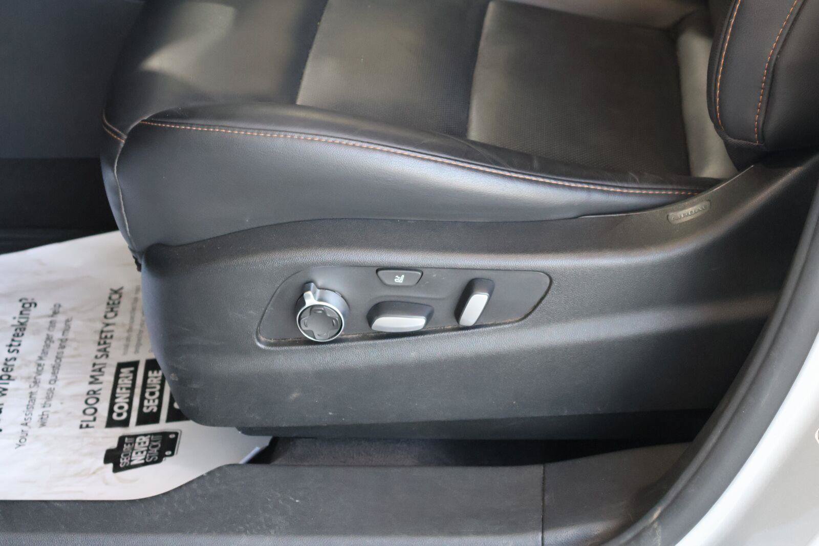 Used 2021 Cadillac XT4 Sport FWD image 13