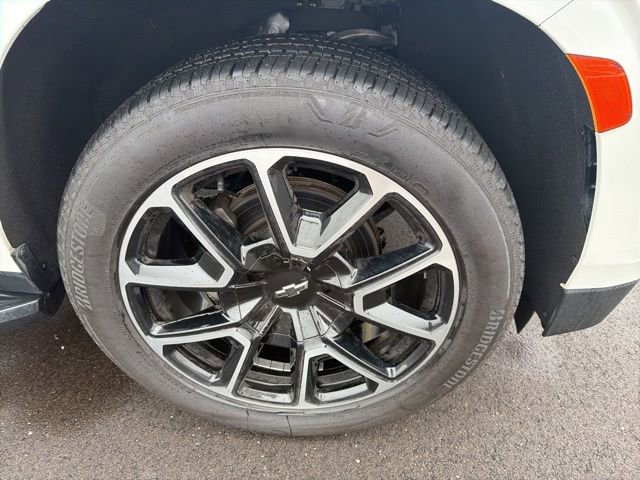 Used 2022 Chevrolet Tahoe RST w/ Sport Performance Package image 3