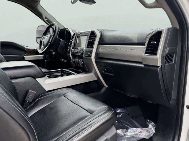 Used 2019 Ford F250 Lariat w/ Lariat Ultimate Package AWD/4WD image 57