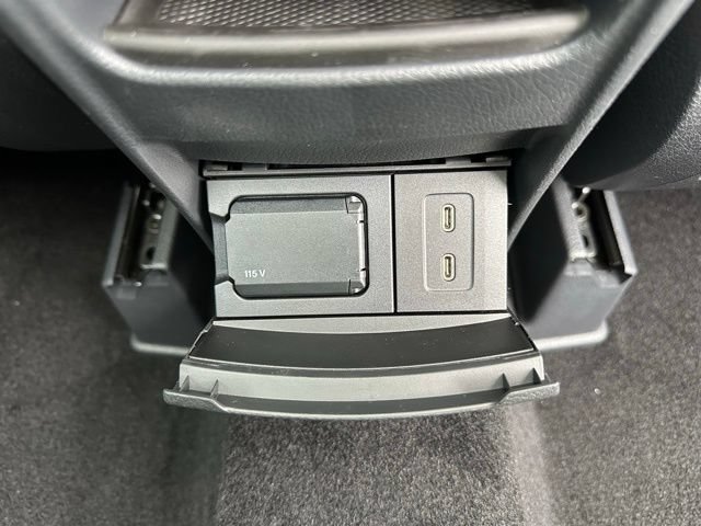 New 2026 Mercedes-Benz GLB 250 4MATIC image 25