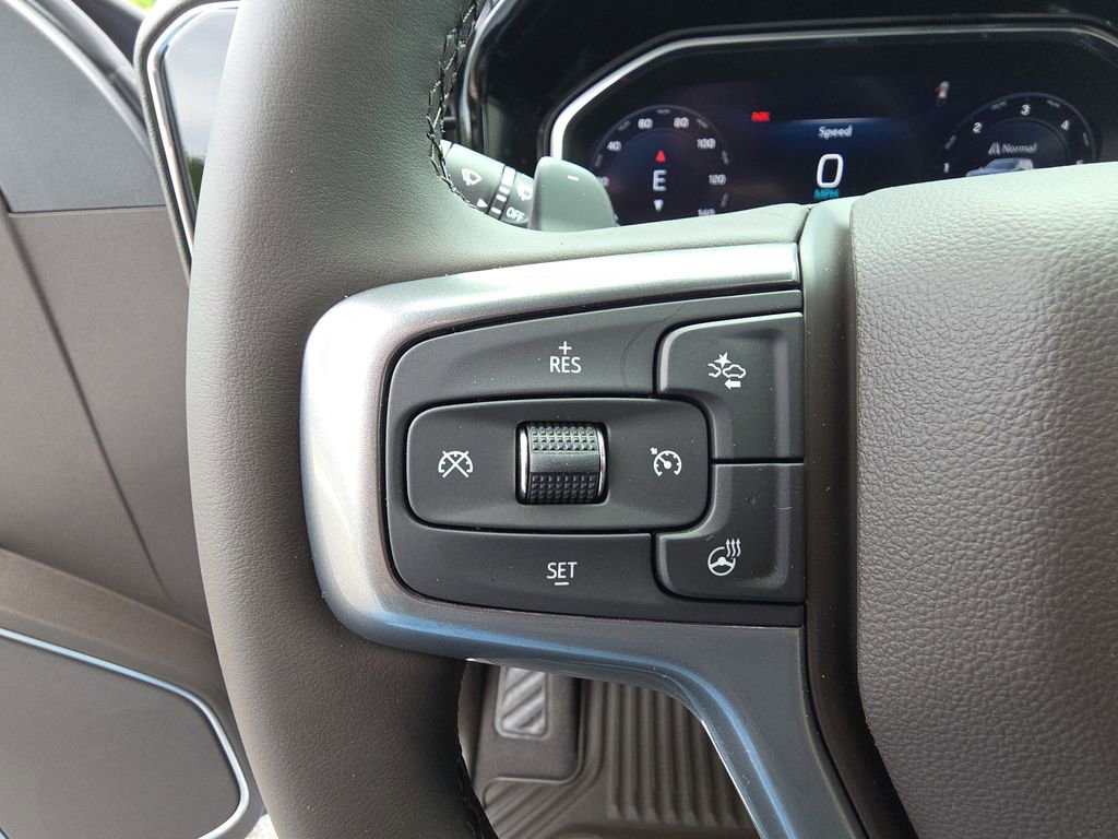New 2026 Chevrolet Silverado 1500 LTZ w/ Z71 Off-Road Package AWD/4WD image 19