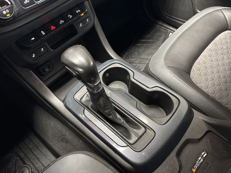 Used 2022 Chevrolet Colorado Z71 image 41