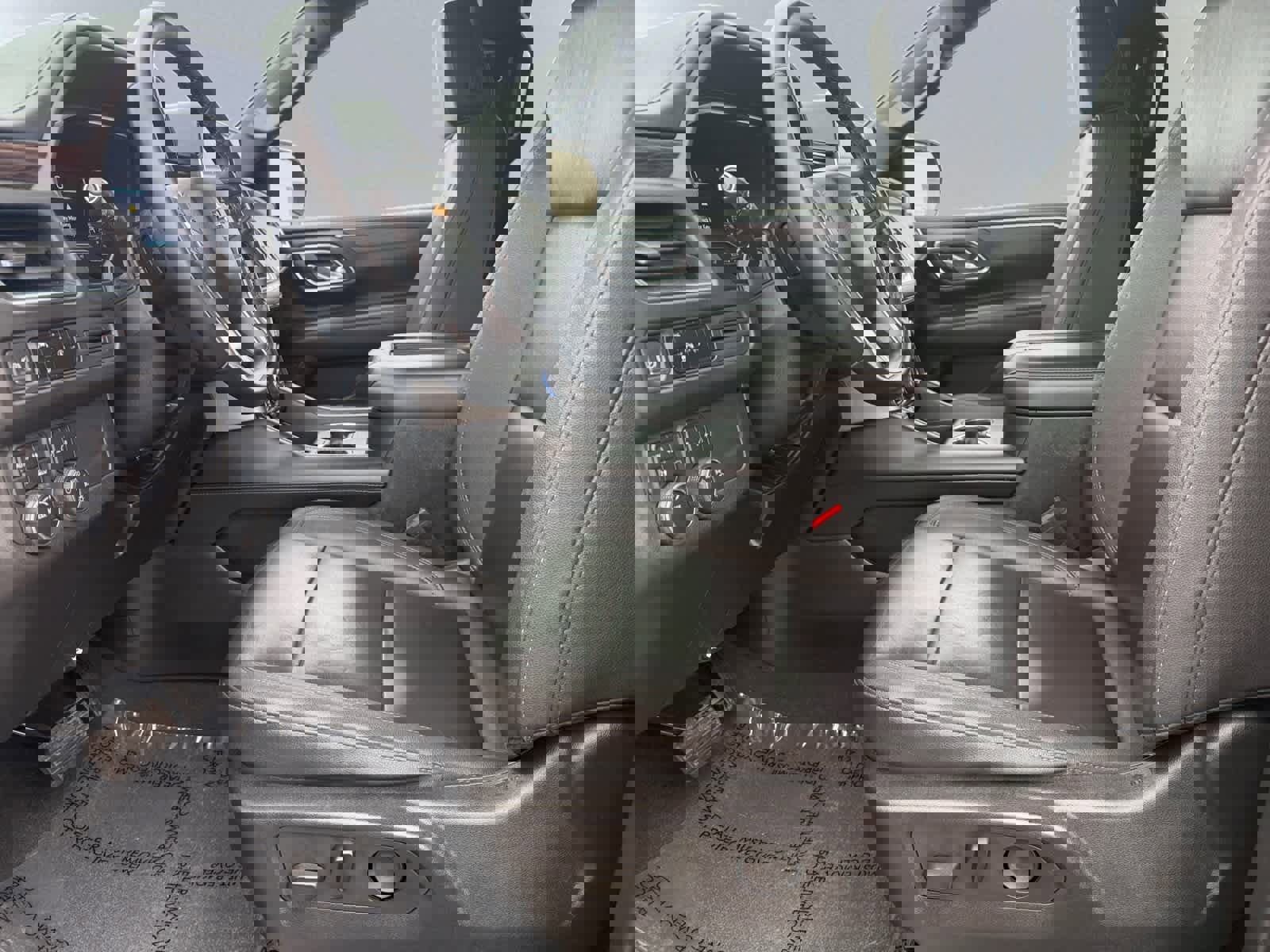 Used 2023 Chevrolet Tahoe LT image 7