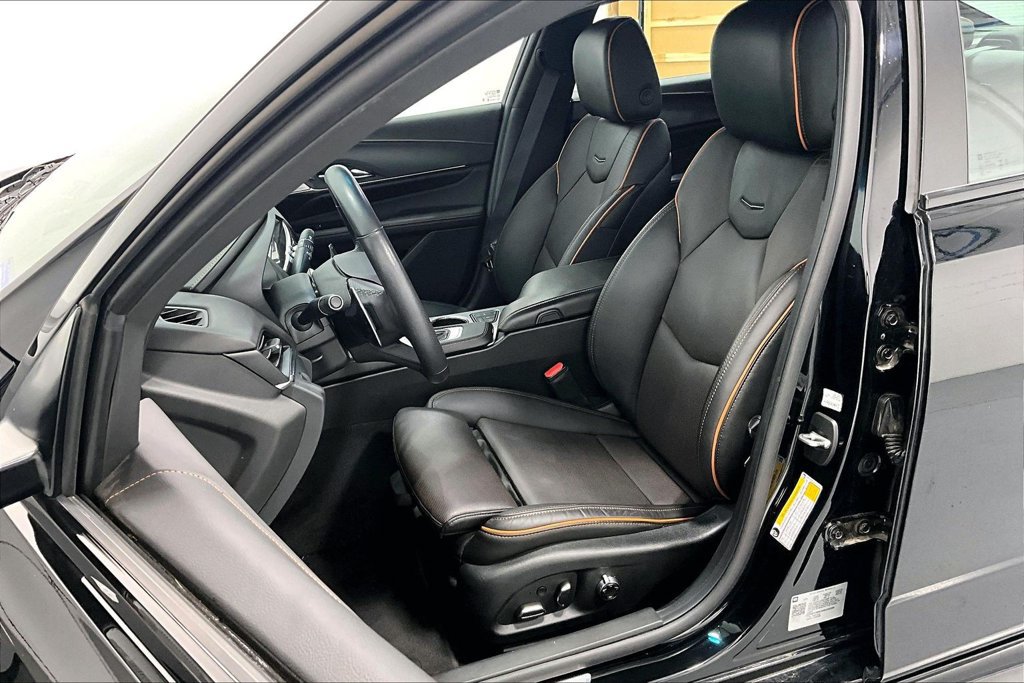 Used 2024 Cadillac CT4 Sport RWD image 28