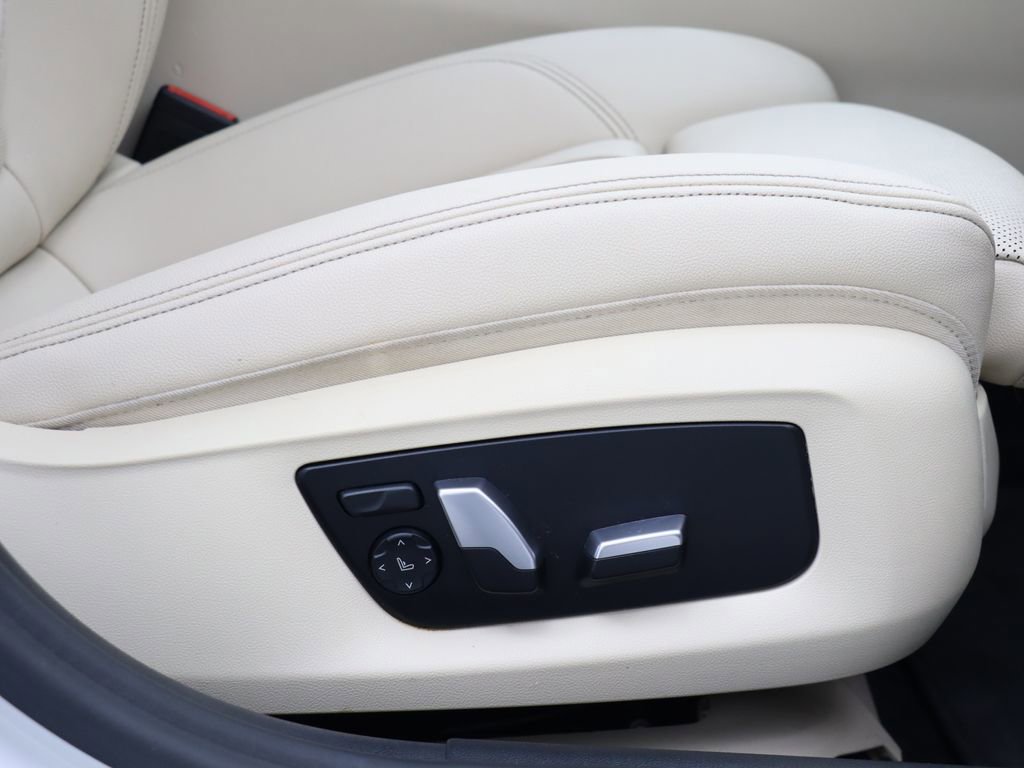 Used 2021 BMW 530i w/ Premium Package RWD image 24